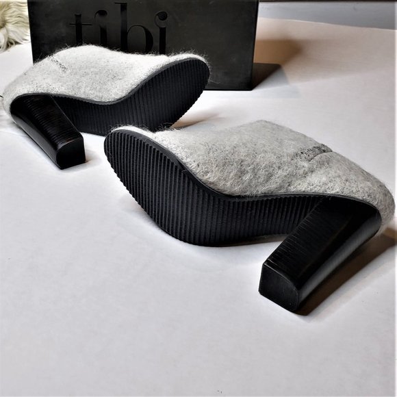 NIB Tibi Leona Mohair Ice Grey Mohair High Heel Open Toe Slides, Size 9 - Picture 10 of 13